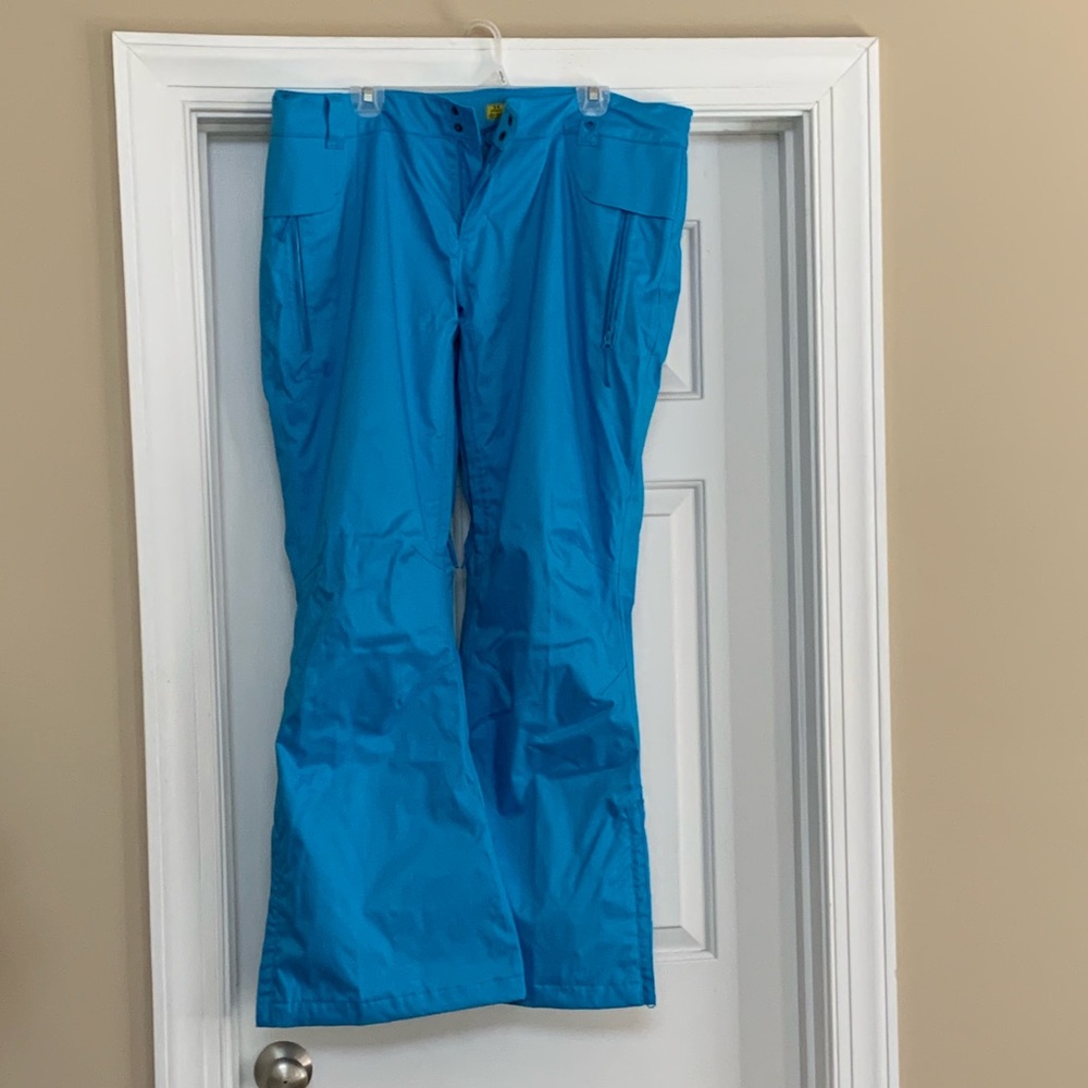 Under Armor Ski Pants